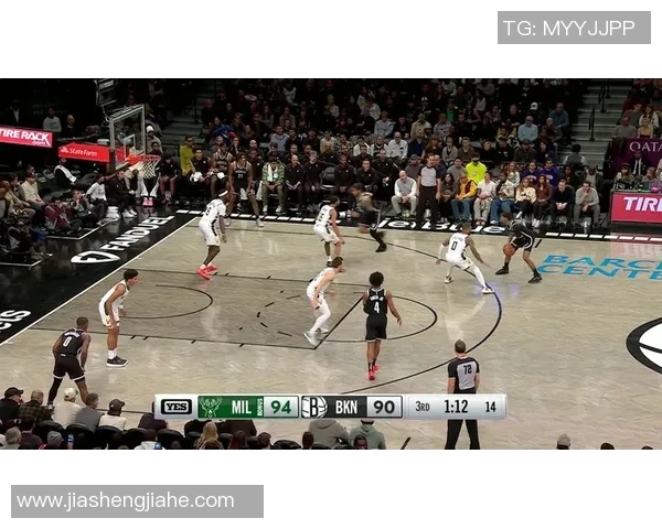 足球明星观赛篮网与雄鹿对决的精彩瞬间与感悟分享